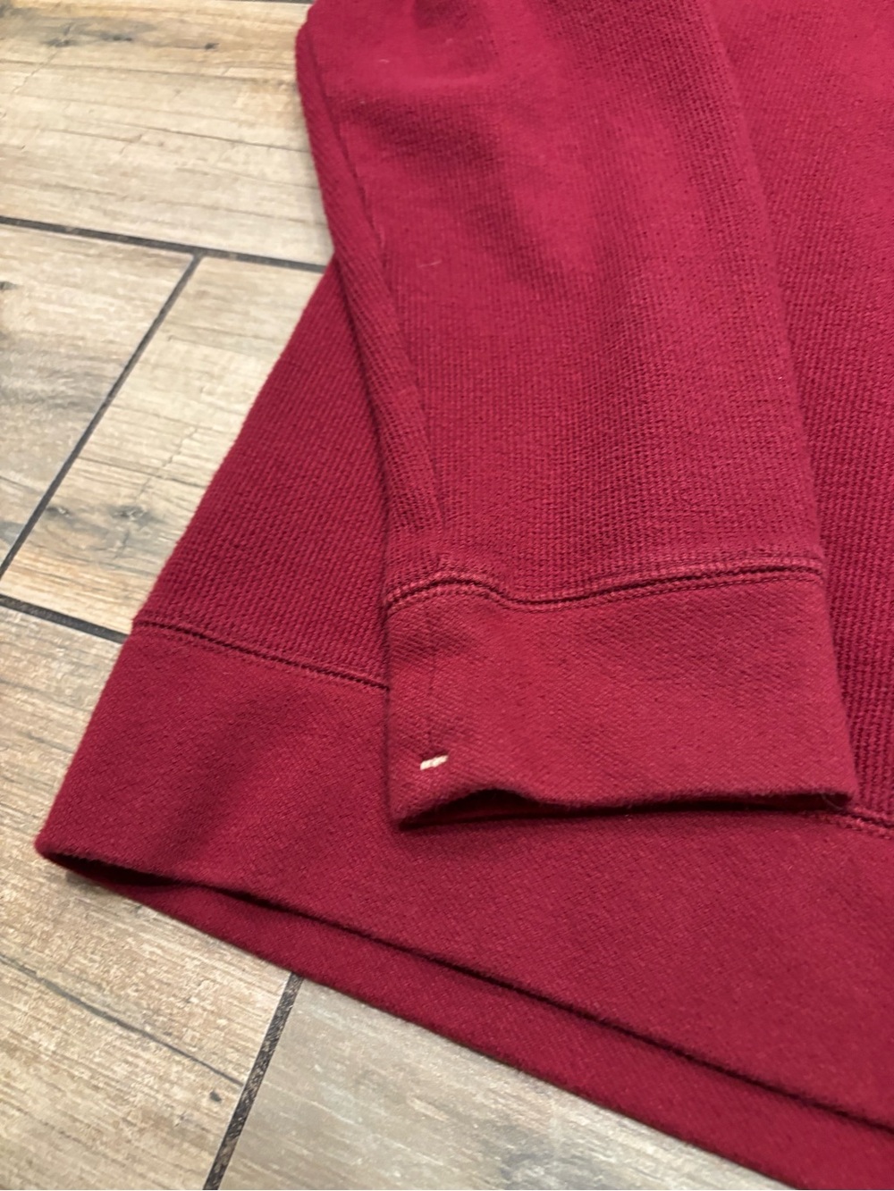 Banana Republic Waffle Knit Crewneck Sweater Maroon Burgundy Thermal Mens L - Picture 4 of 6